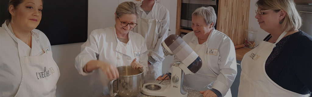 Atelier Eclair tout chocolat,  venez réaliser votre pâte à choux, votre craquelin, votre crème et votre décor chocolat