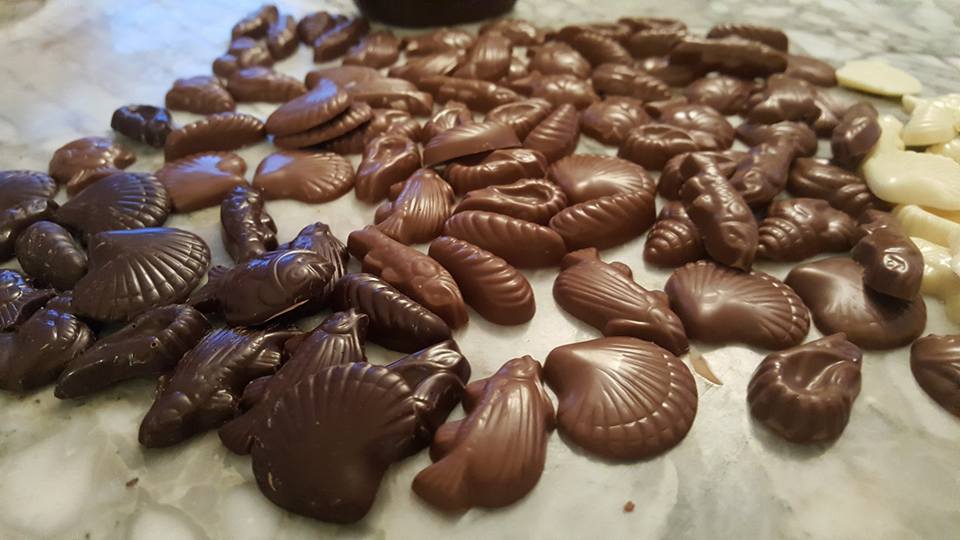 Atelier Chocolat, rochers pralinés, moulages, tempérage…