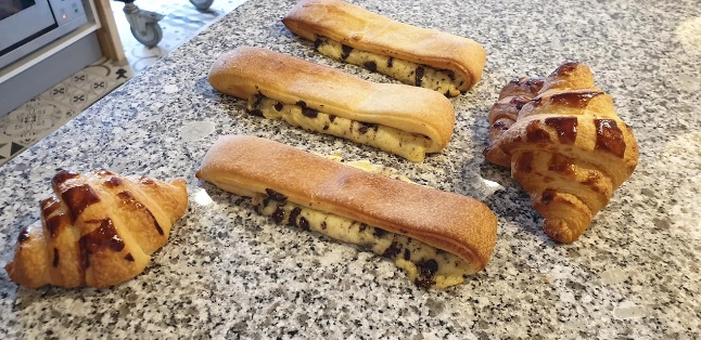 Atelier Viennoiserie, brioche, tropézienne, babka, au choix