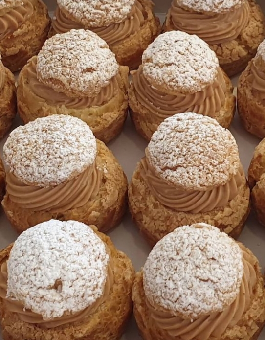 Atelier paris-brest, craquelin amandes, crème diplomate pralinée, fabrication du praliné maison