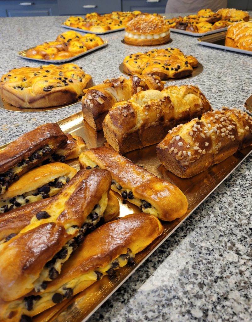 Atelier Viennoiserie, brioche, tropézienne, babka, au choix