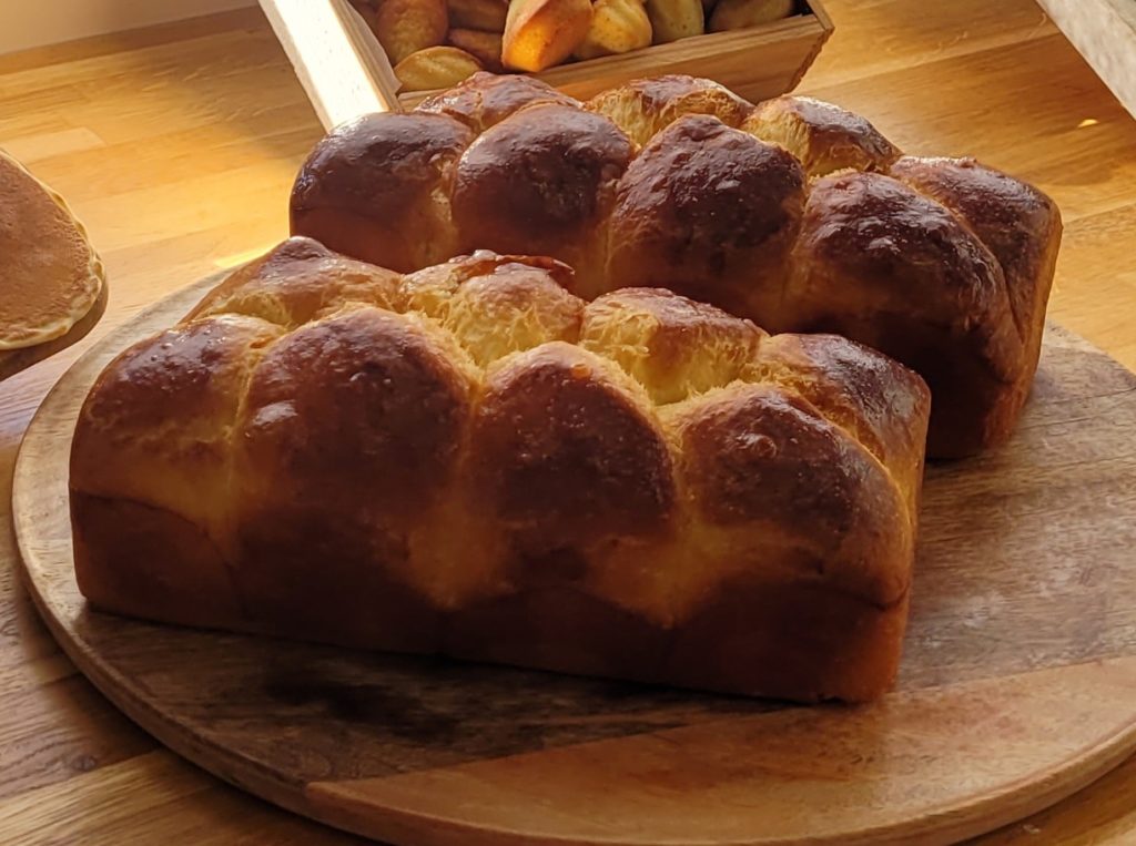 Atelier Viennoiserie, brioche, tropézienne, babka, au choix